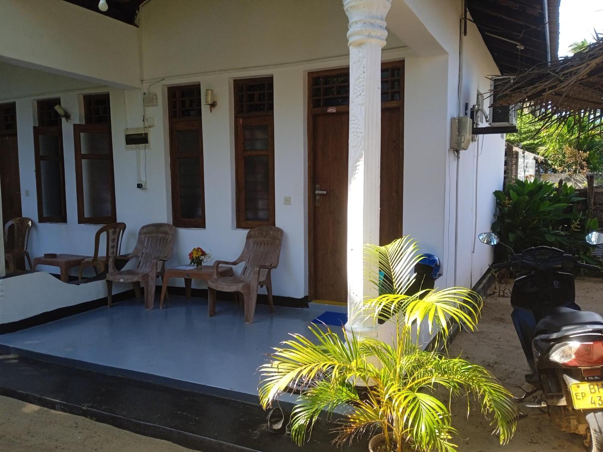 Aaliya Bay Otel Arugam Bay Dış mekan fotoğraf